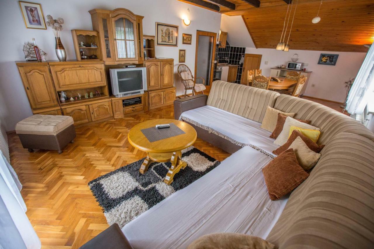 Apartman Ruzica Ogulin Exterior foto